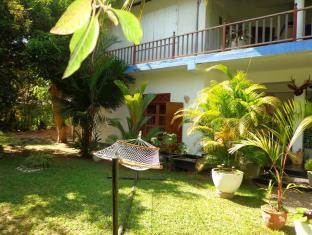 Pearl Villa Unawatuna Esterno foto